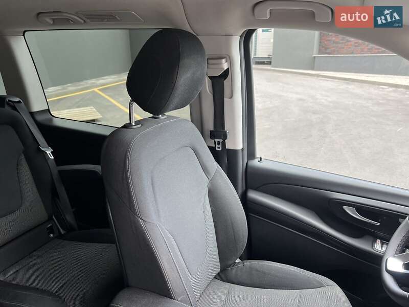 Mercedes-Benz V-Class 2017