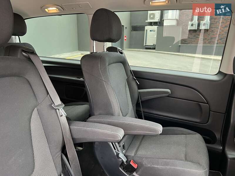 Mercedes-Benz V-Class 2017