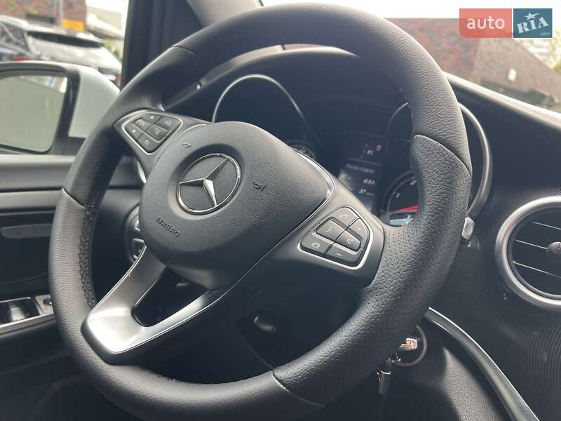 Mercedes-Benz V-Class 2017