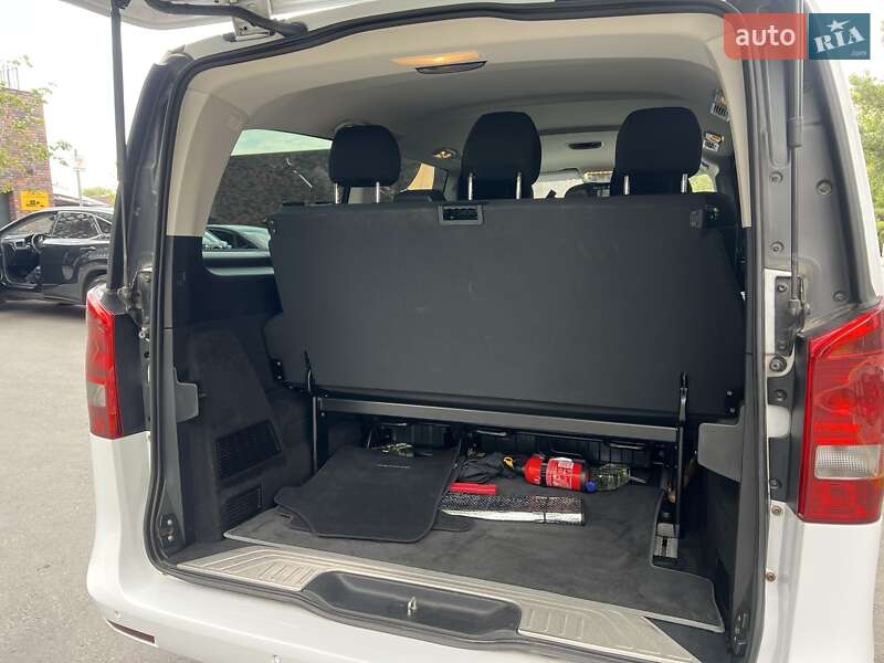 Mercedes-Benz V-Class 2017