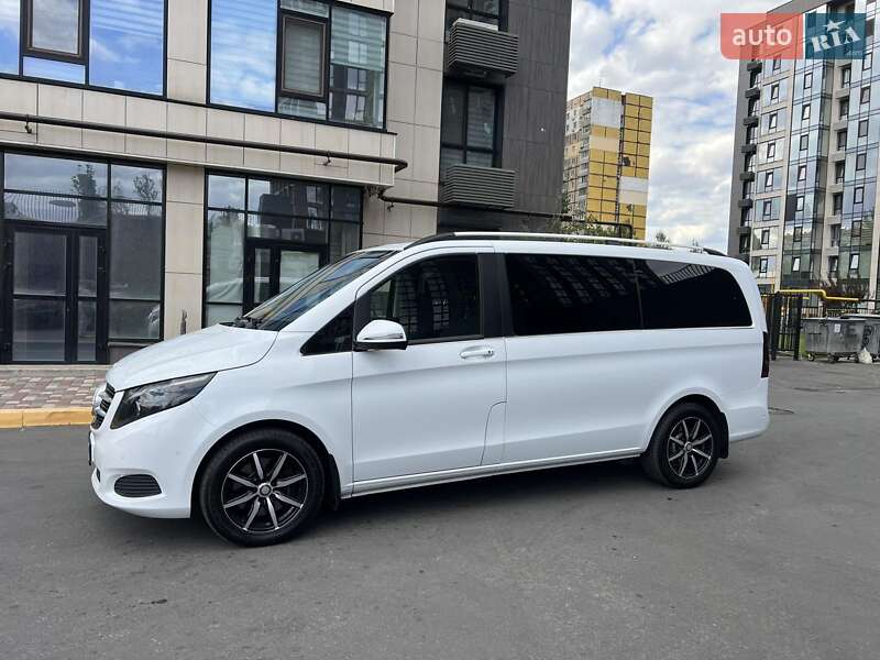 Mercedes-Benz V-Class 2017
