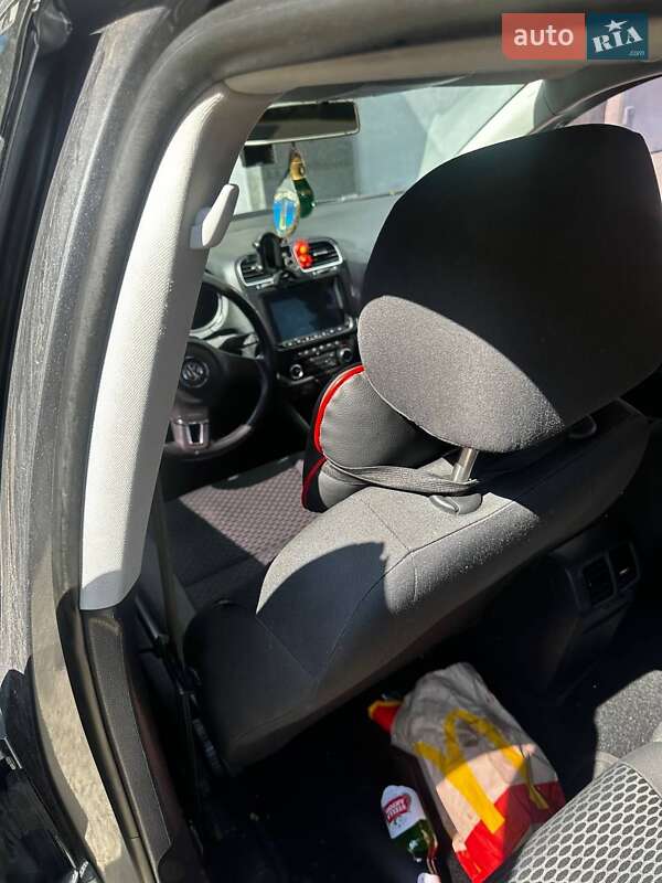 Volkswagen Golf 2011