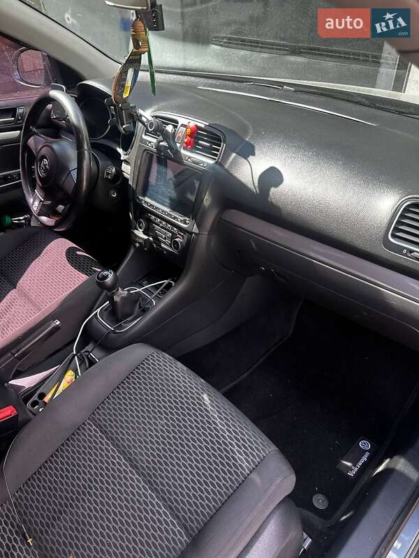 Volkswagen Golf 2011