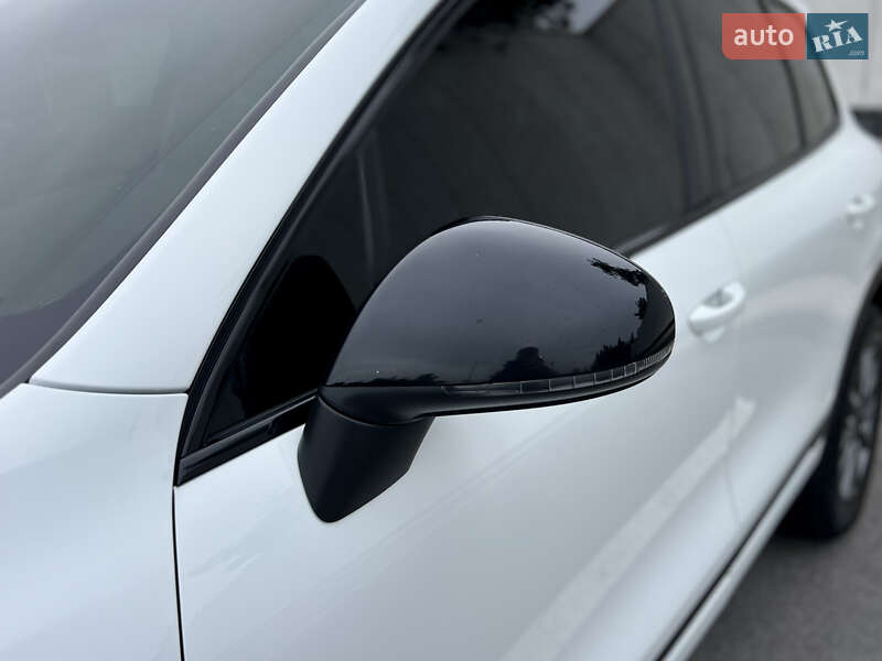 Volkswagen Touareg 2012