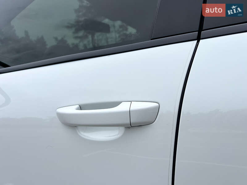 Volkswagen Touareg 2012