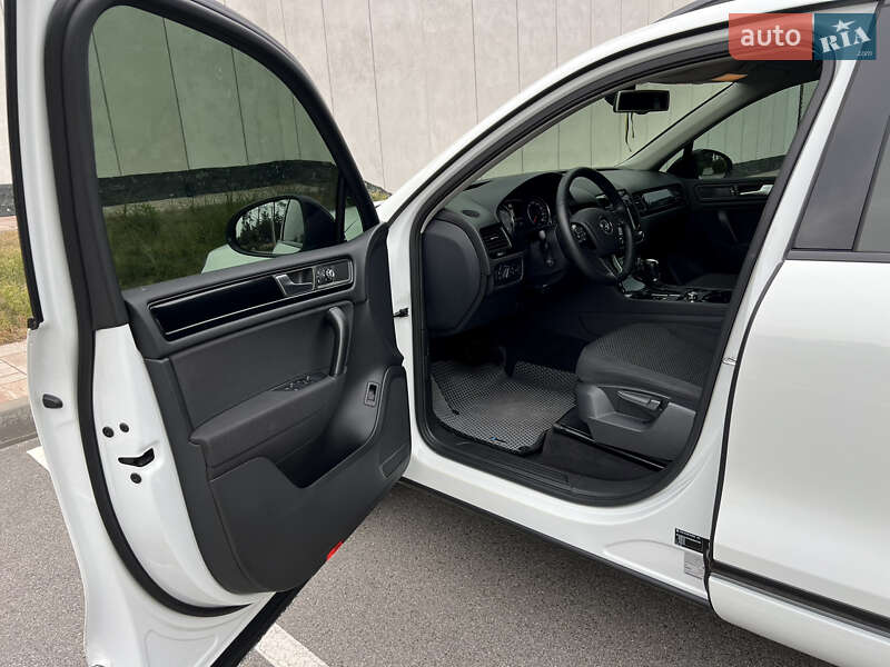 Volkswagen Touareg 2012