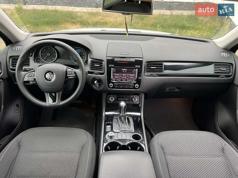 Volkswagen Touareg 2012