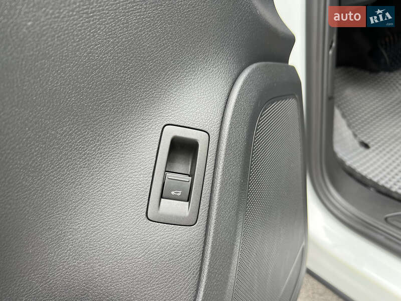 Volkswagen Touareg 2012