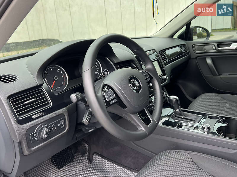 Volkswagen Touareg 2012