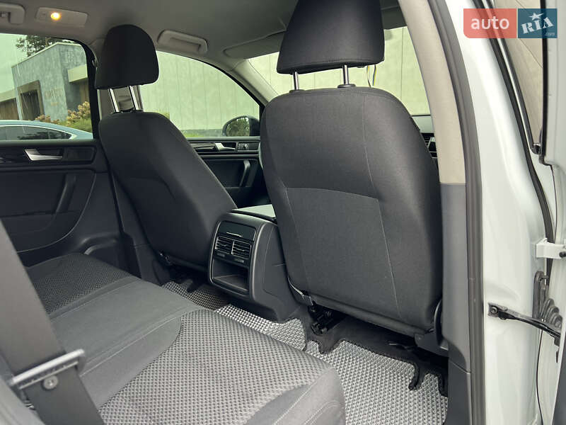 Volkswagen Touareg 2012