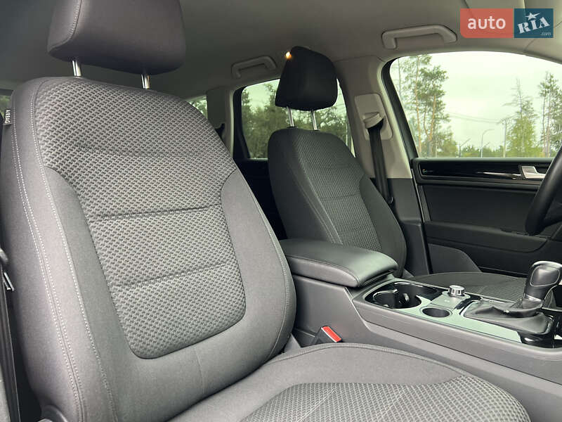 Volkswagen Touareg 2012