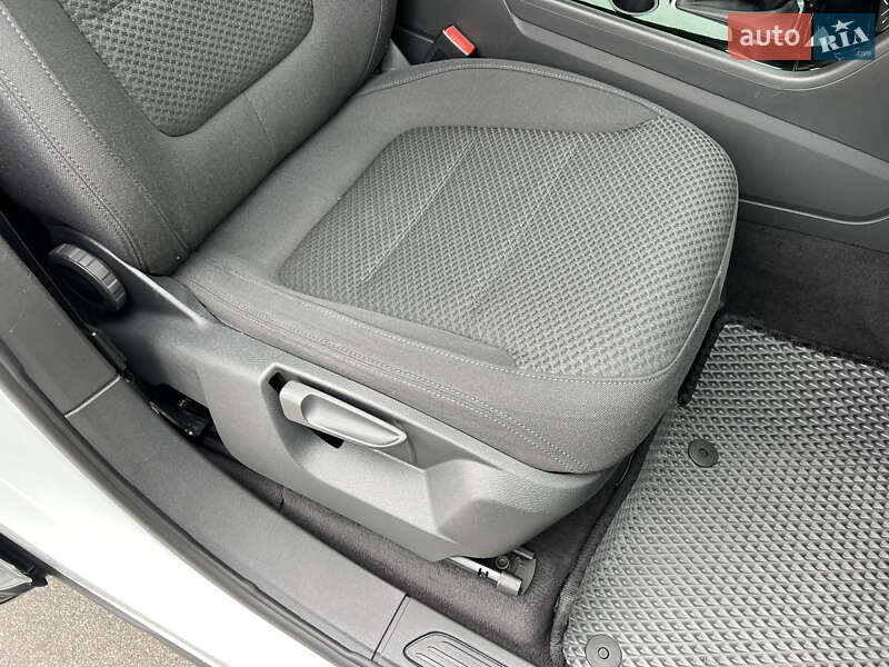 Volkswagen Touareg 2012