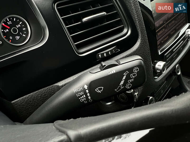 Volkswagen Touareg 2012