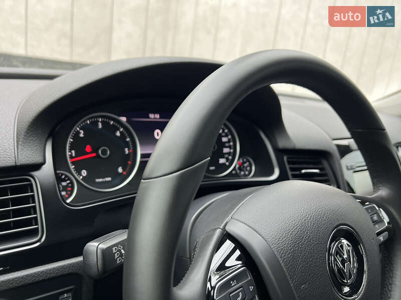 Volkswagen Touareg 2012