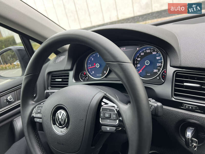 Volkswagen Touareg 2012