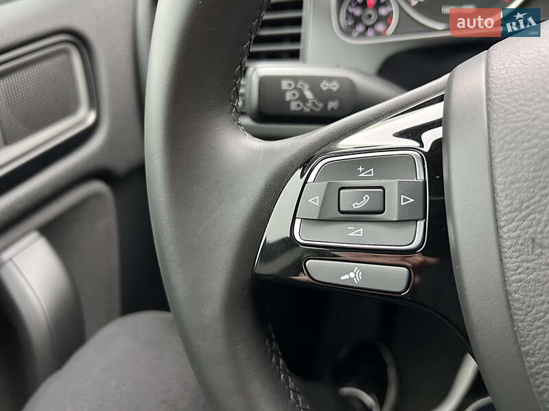 Volkswagen Touareg 2012