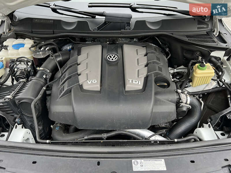 Volkswagen Touareg 2012