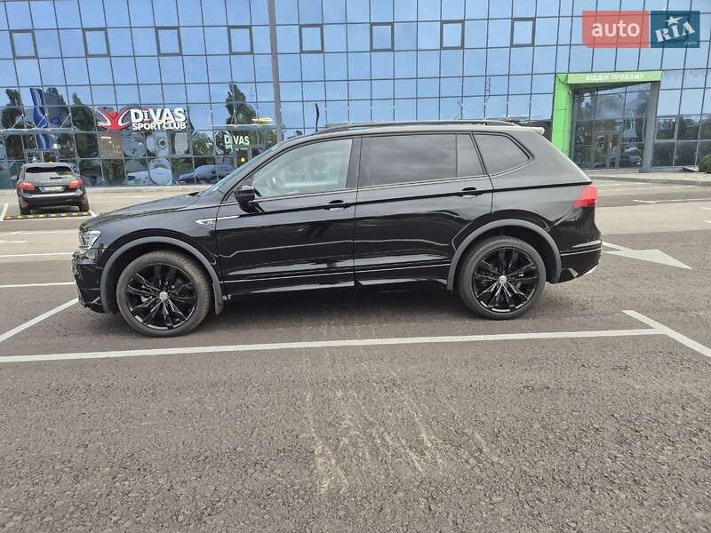 Volkswagen Tiguan 2021