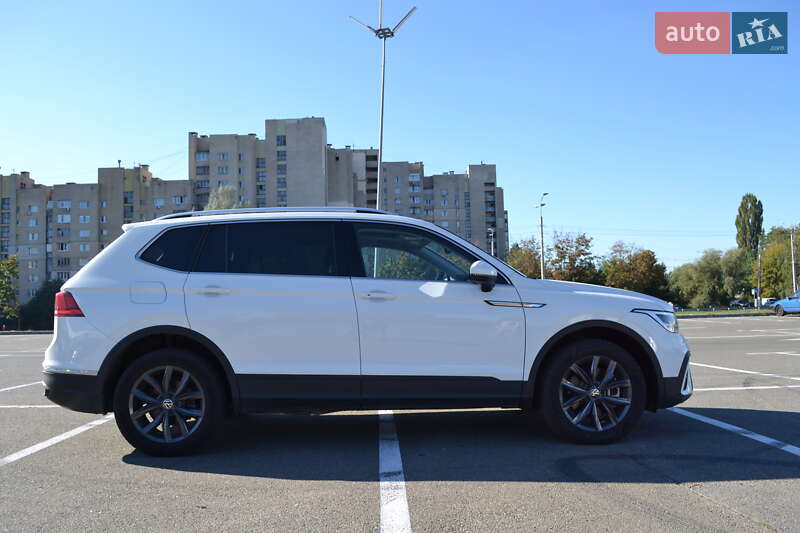 Volkswagen Tiguan 2022