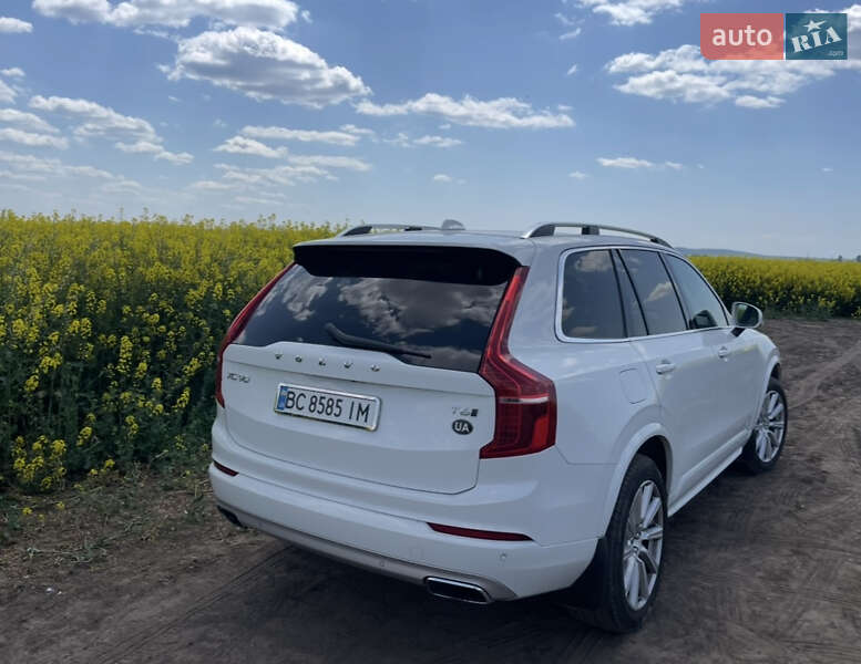 Volvo XC90 2016