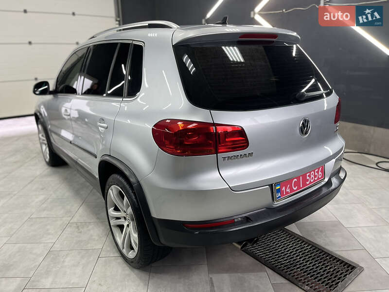 Volkswagen Tiguan 2015