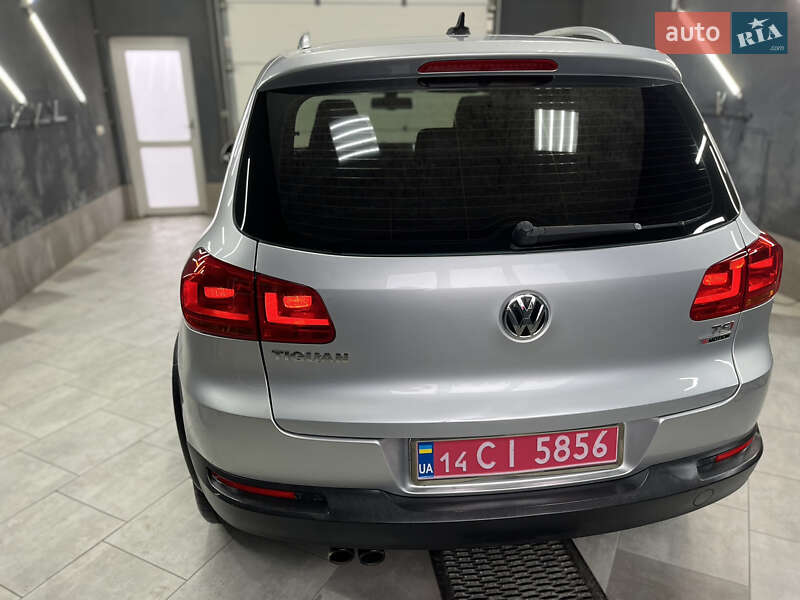 Volkswagen Tiguan 2015