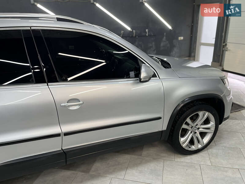 Volkswagen Tiguan 2015