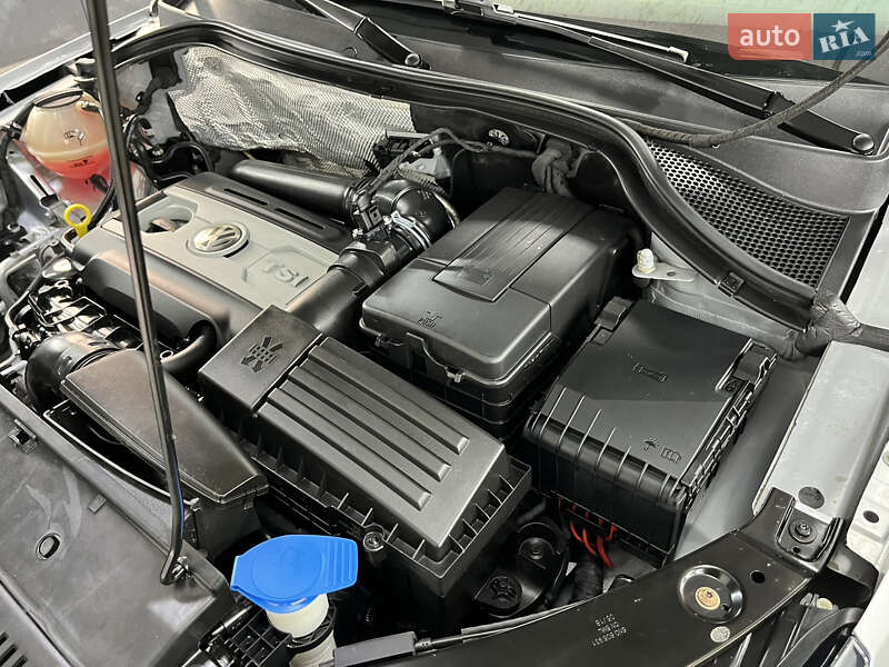 Volkswagen Tiguan 2015