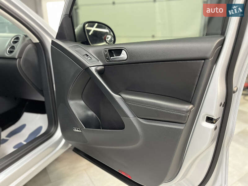 Volkswagen Tiguan 2015