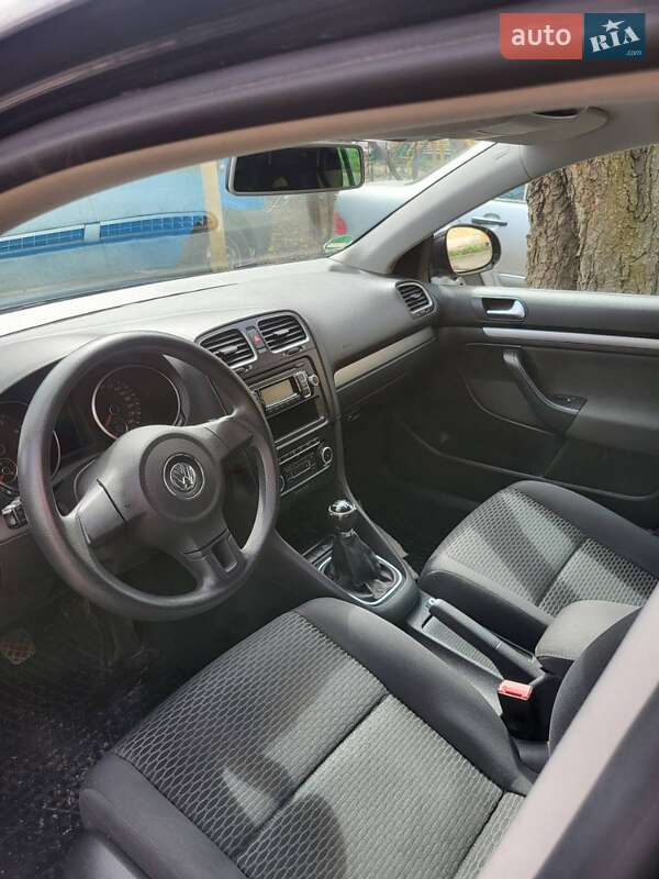 Volkswagen Golf 2010