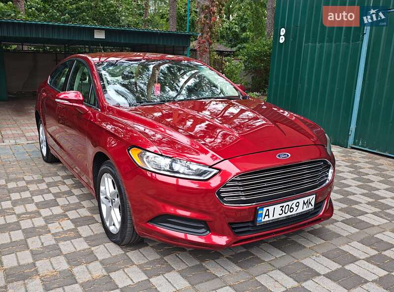 Ford Fusion 2015