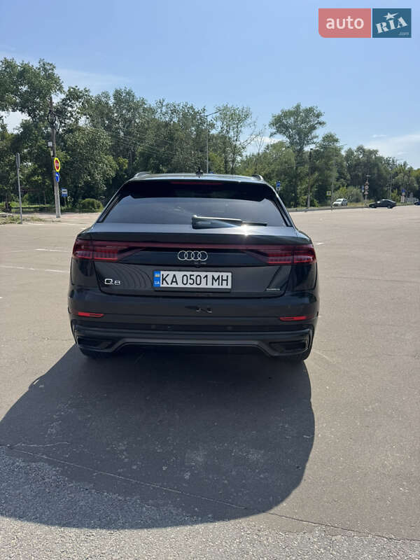 Audi Q8 2018