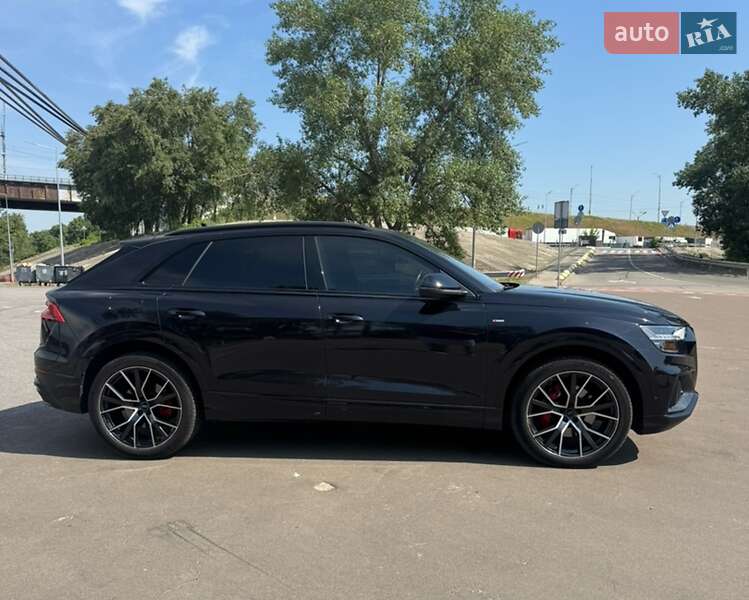 Audi Q8 2018