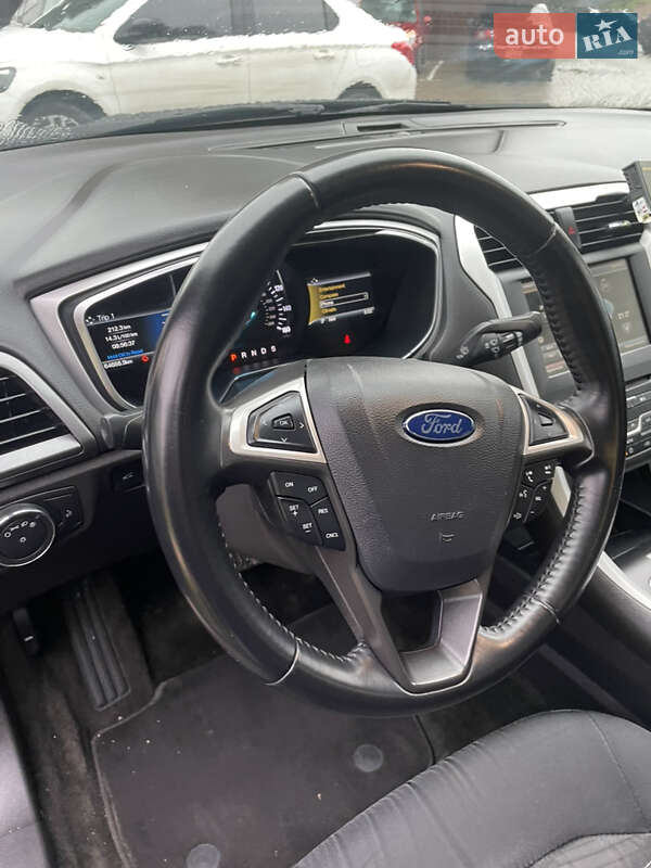 Ford Fusion 2015