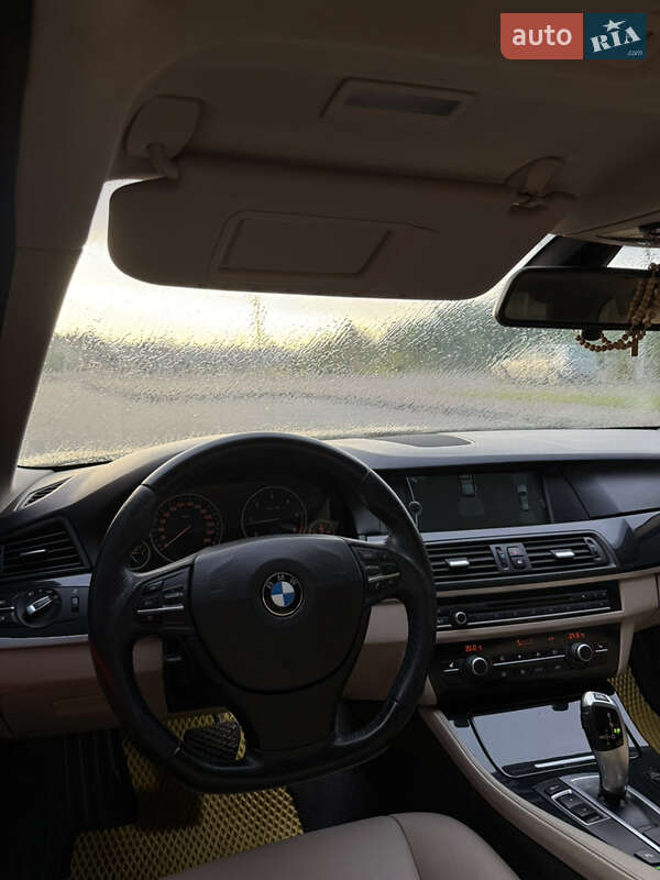 BMW 5 Series 2012