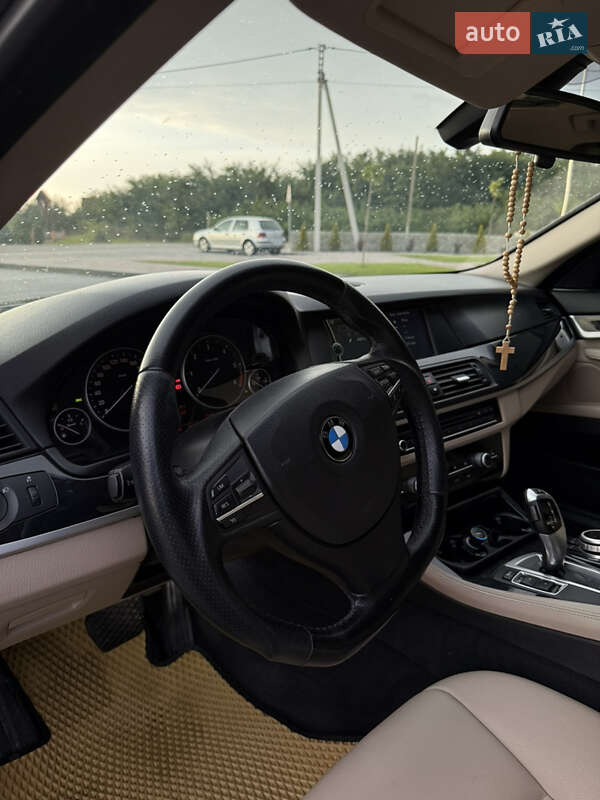 BMW 5 Series 2012