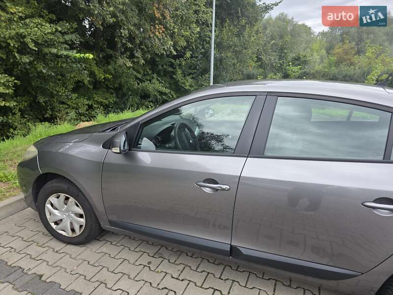 Renault Fluence 2013