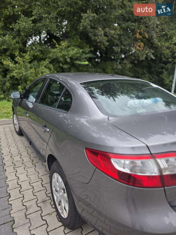 Renault Fluence 2013