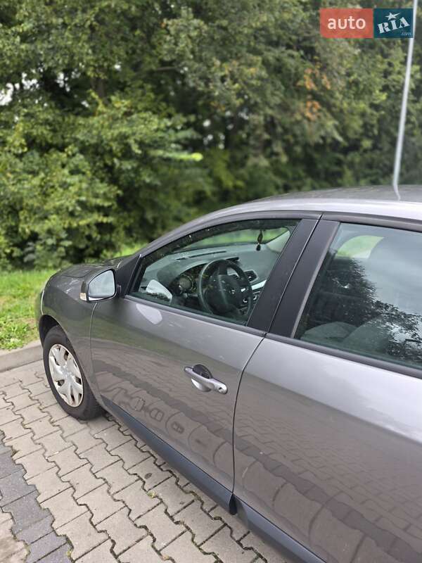 Renault Fluence 2013