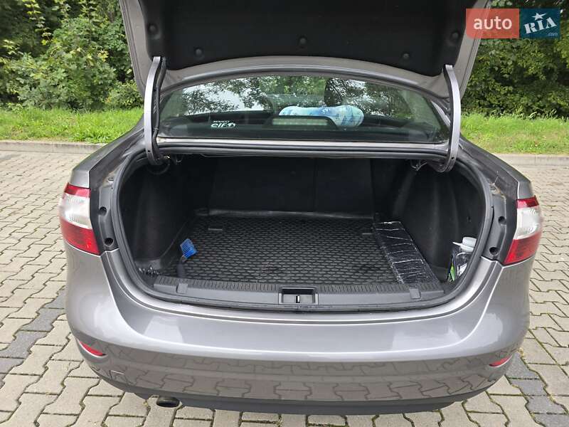 Renault Fluence 2013