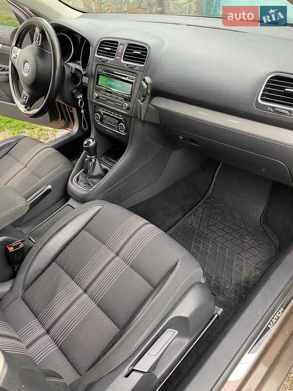 Volkswagen Golf 2012