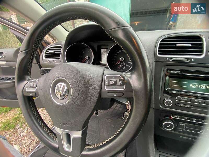 Volkswagen Golf 2012