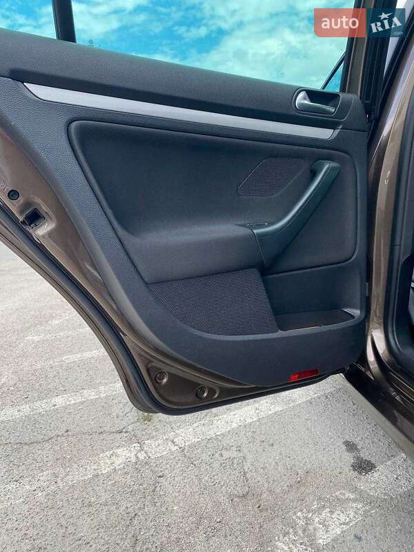 Volkswagen Golf 2012