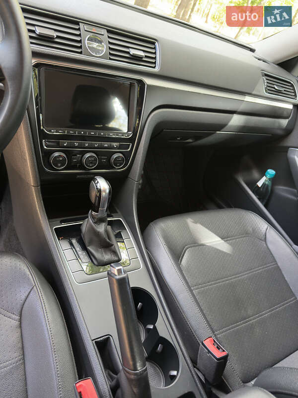 Volkswagen Passat 2016