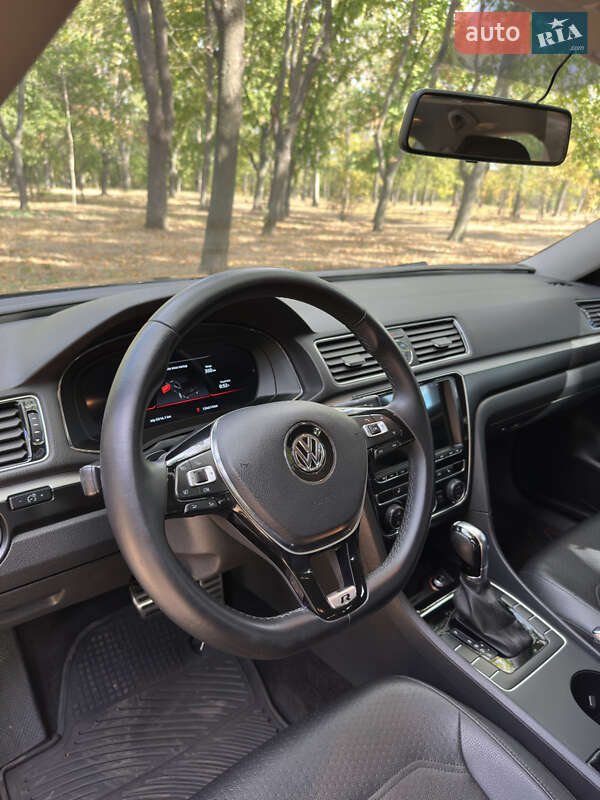 Volkswagen Passat 2016