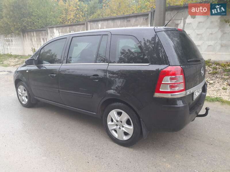 Opel Zafira 2009