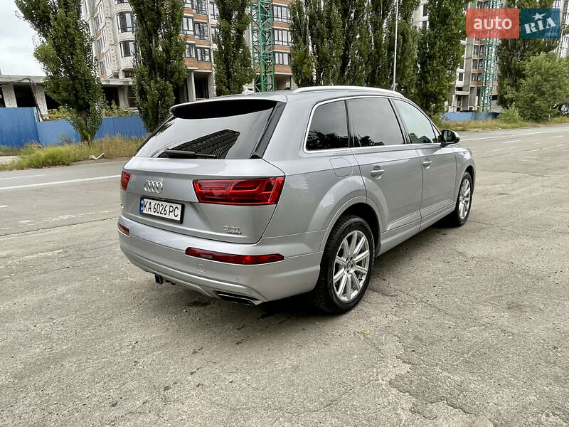 Audi Q7 2016