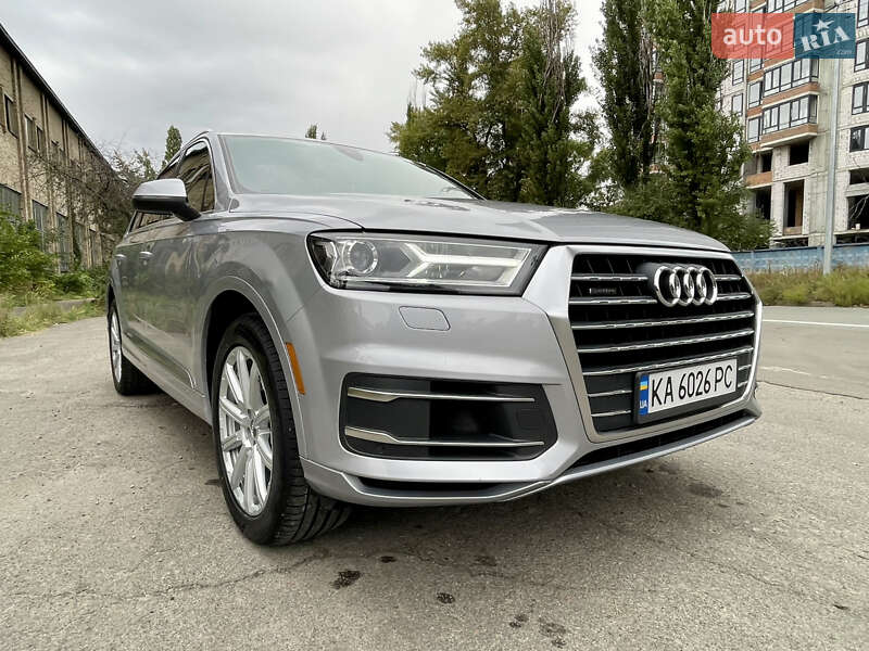 Audi Q7 2016