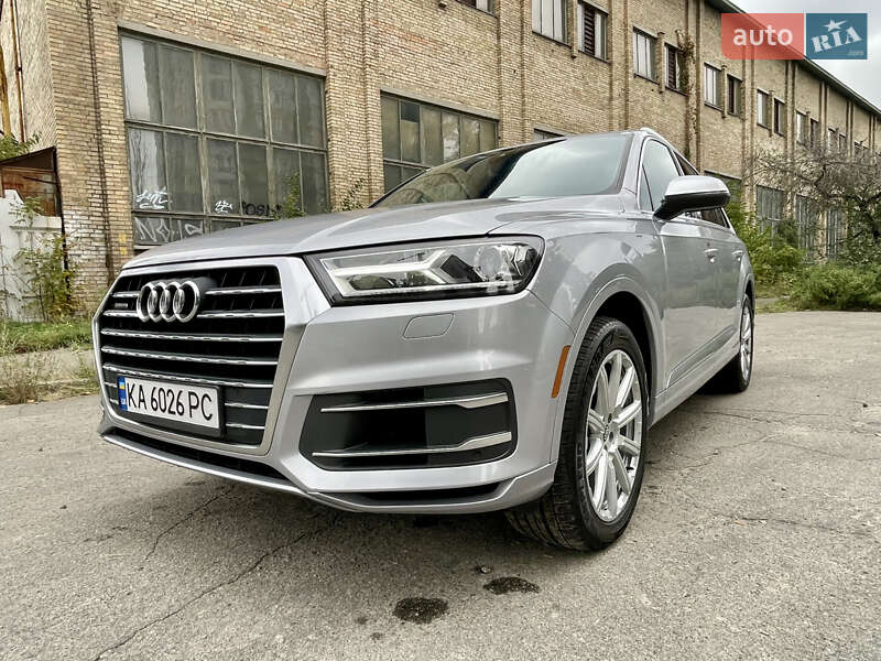 Audi Q7 2016