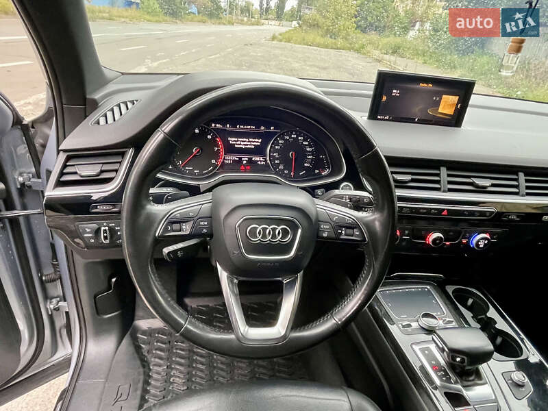 Audi Q7 2016